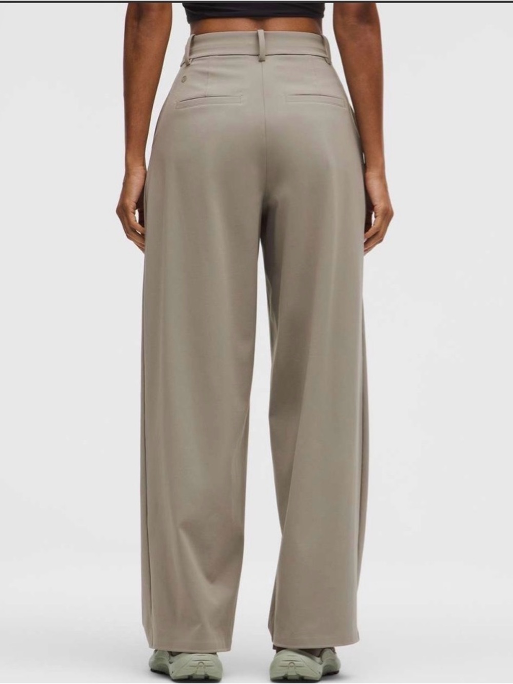 Lululemon Daydrift High-Rise Wide-Leg Trouser *Regular - Picture 2 of 6